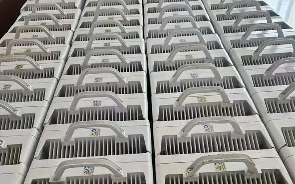 IZUMI COMMERCIAL COMPANY LIMITED linha de produção do fabricante